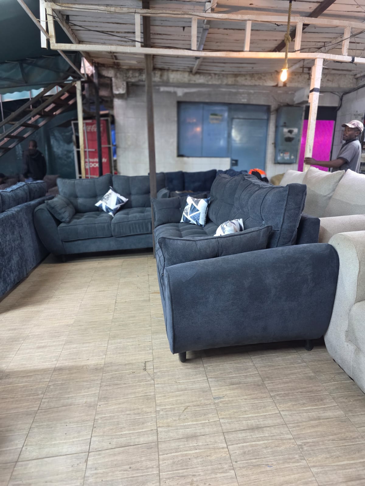 Cove Gallery Sofa Set